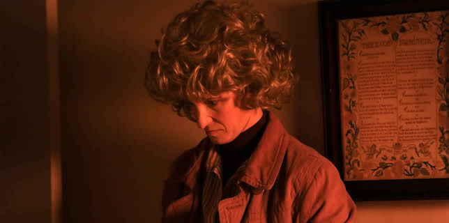 00:50: Der ondskapen bor (S5 E14) (S5) | FEM | 11/29 2025