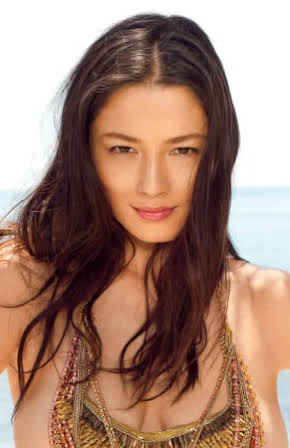 Jessica Gomes as 