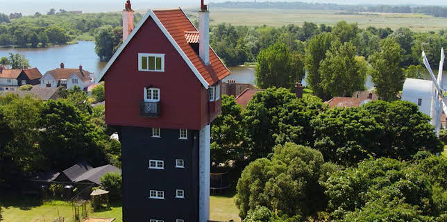 1:25 AM: Villages by the Sea (S2) | BBC Four | 3/13 2026