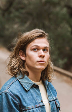 Jordan Christian Hearn as Denis
