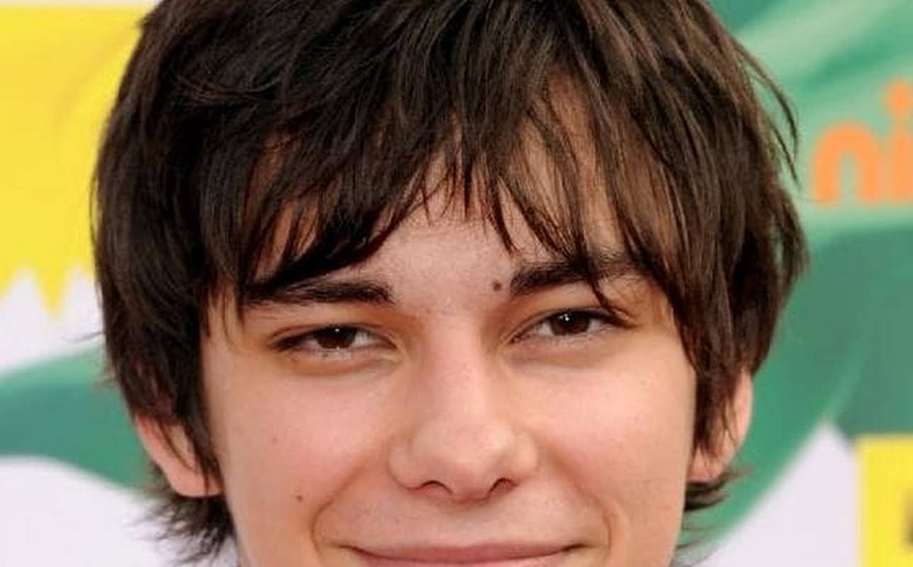 Devon Bostick