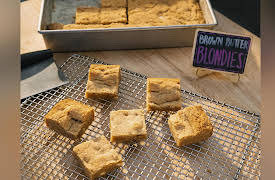 Duff: Ace of Taste, Season 1: Bake Sale!