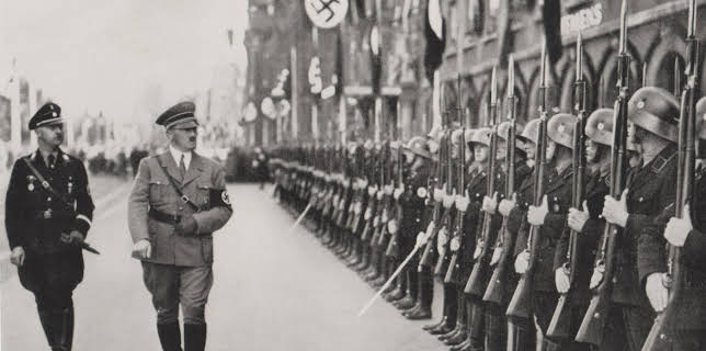 22:25: Der Zweite Weltkrieg | ZDFinfo | 11/16 2025