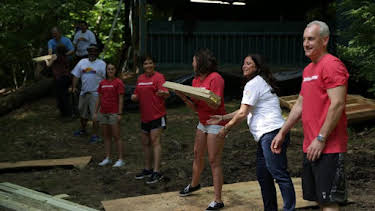 9:00 AM: Treehouse Masters (S4) | Discovery Channel | 9/1 2026