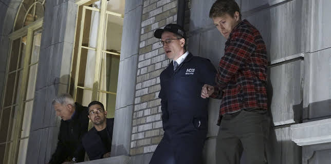 06:55: NCIS (S14 E13) (S14) | TV3 | 3/22 2026