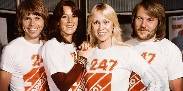 10:00 PM: Hits That Missed at the BBC | BBC Two | 12/6 2025