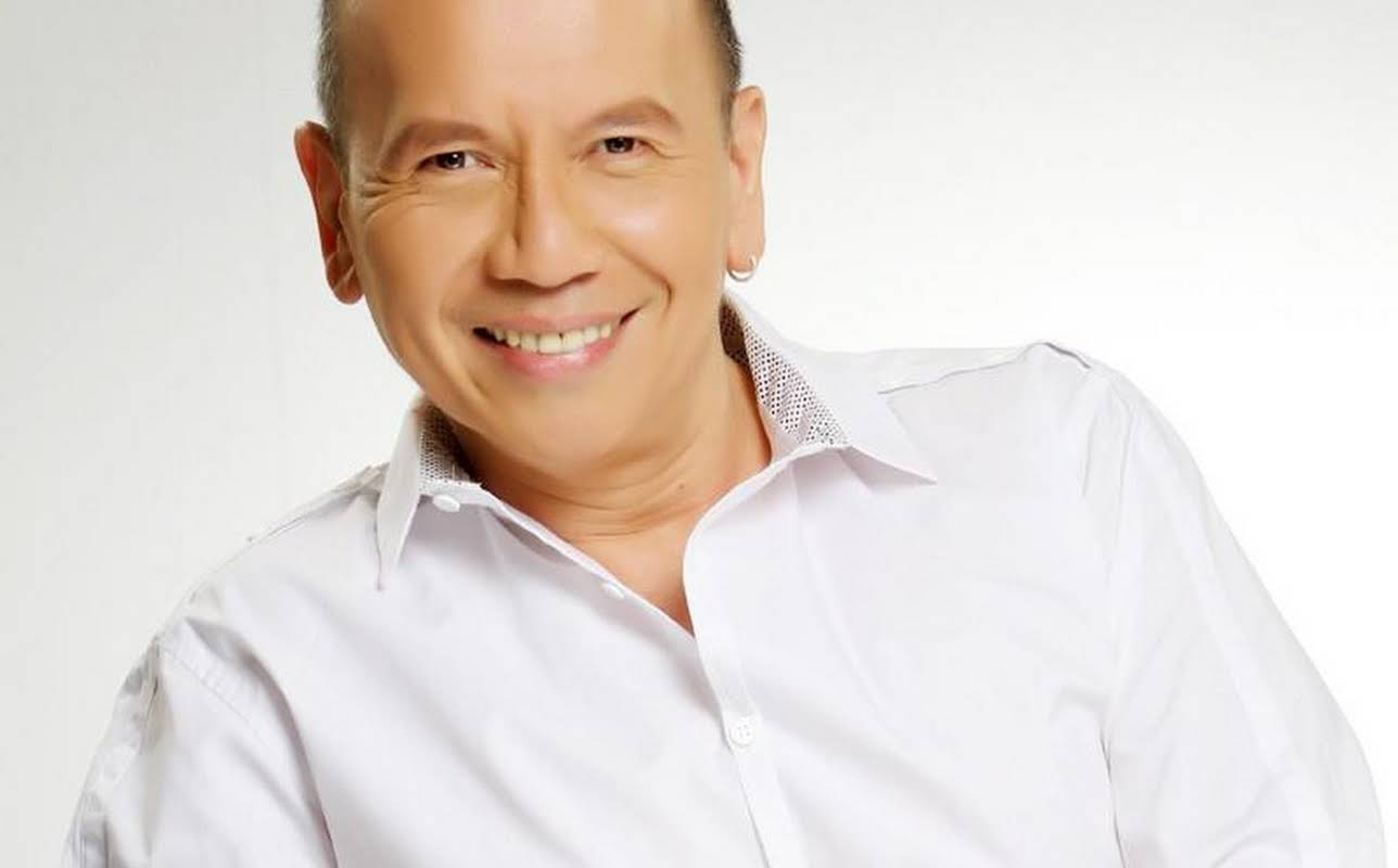 Jose Javier Reyes