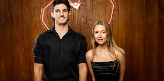 21:30: Første date Australia (S6 E1) (S6) | FEM | 3/16 2026