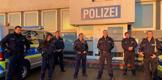 03:05: Auf Streife | Sat1 Gold | 12/20 2025