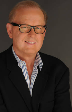 Timothy Stack as Kevin's Father