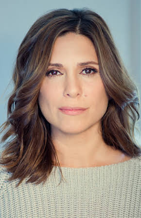 Shila Vossugh Ommi as 