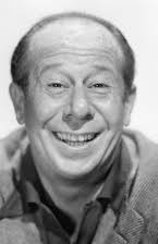 Bert Lahr as 