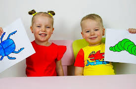 Gaby and Alex: Gaby and Alex Learn About Bugs With Paint!