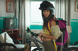 Miss Adrenaline: A Tale of Twins: Avsnitt 2