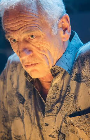 Johan Leysen as 