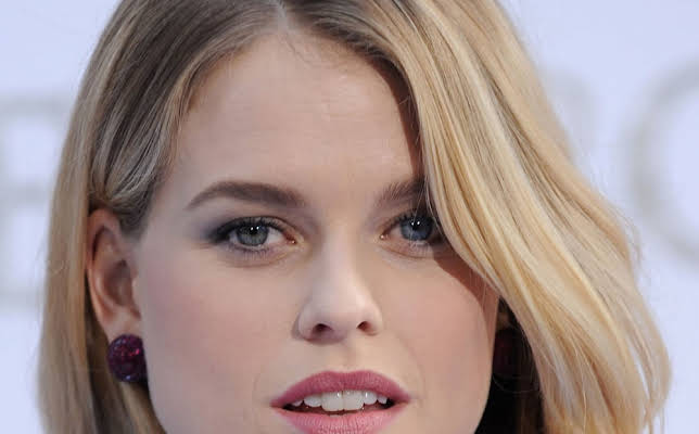 Alice Eve