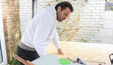 Clean It, Fix It (S4 E3)