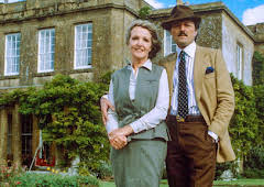 To the Manor Born: Britain's Best Loved Comedy