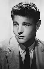 David Nelson som Director