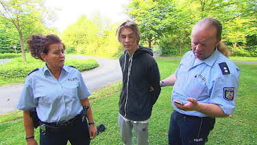 10:45: Der Blaulicht Report | RTL | 4/19 2026