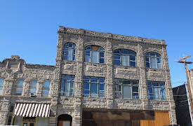 House Hunters: Outside the Box, Season 1: Rebuilding Baker City