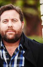 Shane Jacobson som 