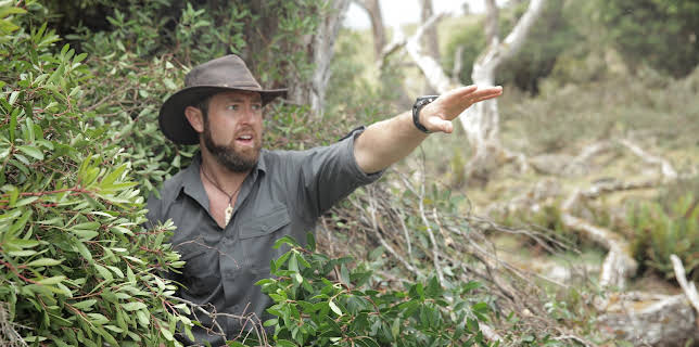 00:00: Extinct Or Alive (S1 E8) (S1) | Animal Planet | 12/16 2025