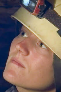 00:47: Cazadores de gemas: Un pozo que hace agua | Discovery | 4/12 2026