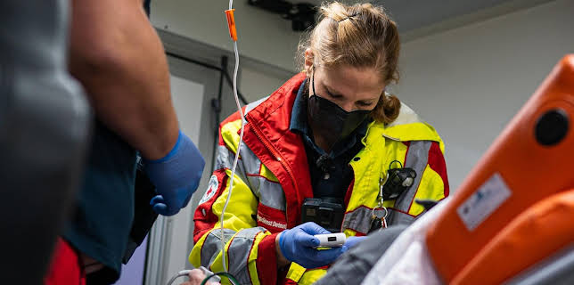 11:00: Lebensretter hautnah - Wenn jede Sekunde zählt | Sat1 | 12/2 2025