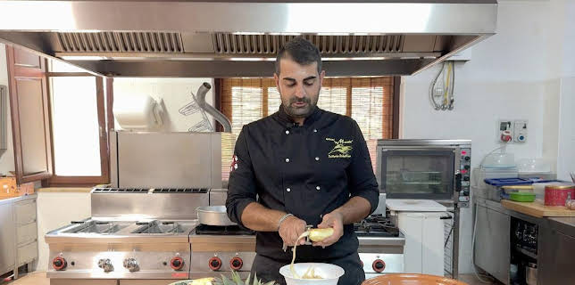 06:50: Küchen der Welt | Arte | 1/22 2026