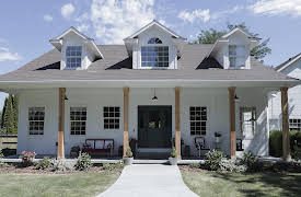 Outgrown, Season 1: Family Farmhouse