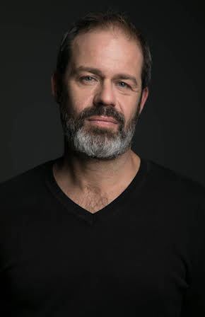 Juli Fàbregas as 