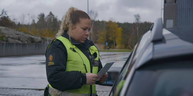 21:50: Toll | TV 2 Zebra | 11/13 2025