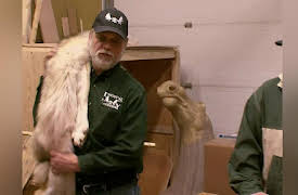 Mounted in Alaska Season 1: Tina's Packin' Heat