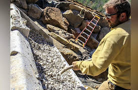 Pool Master Season 1: Cliffside Pool