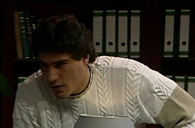 En carne propia season-1: En carne propia Capítulo 13