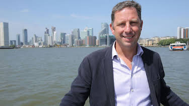 10:00 PM: Then & Now (S1 E2) (S1) | 5 Select | 2/25 2026