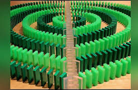 Hevesh5: Oddly Satisfying Dominoes In Reverse!