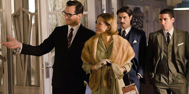 01:25: Velvet (S01/E20) | One | 2/11 2026