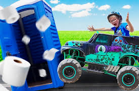 Braxton, Ryder & Sawyer Show: Mega Monster Trucks by pocket.watch: Construction Yard Vs. Monster Trucks!