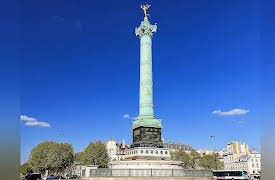 The Great Tours: France through the Ages: Paris in Revolution