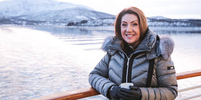 10:30 AM: Christmas Cruising with Jane McDonald | Channel 5 | 11/23 2025