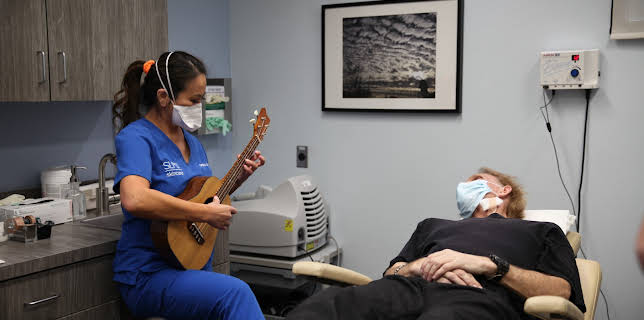 00:25: Dr. Pimple Popper (S4 E18) (S4) | TLC | 12/11 2025