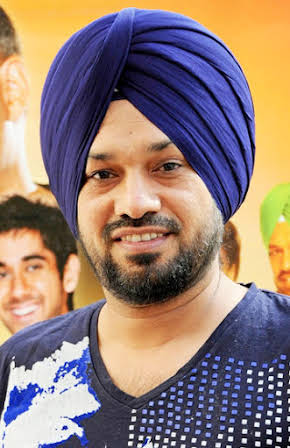 Gurpreet Ghuggi as 