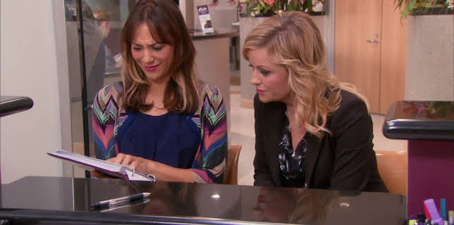 10:55: Parks and Recreation (S5 E12) (S5) | Viasat Series | 12/24 2025