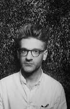 Jonathan Entwistle som creator