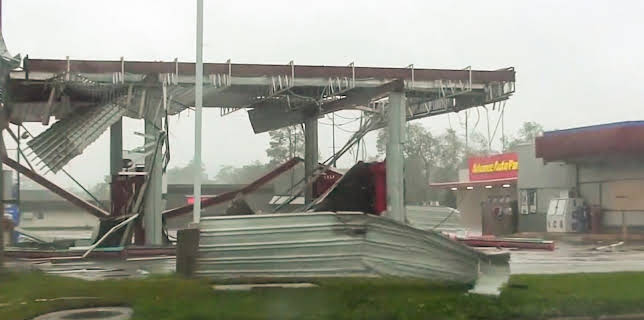 3:00 AM: World's Deadliest Weather: Caught on Camera | Paramount | 1/12 2026