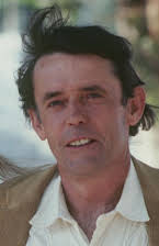 Matt Clark como Doc Shabitt