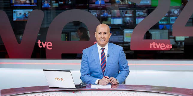 04:00: Td Internacional 24 Horas | 24 Horas | 10/30 2025