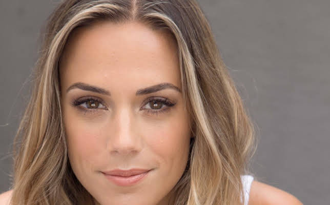 Jana Kramer